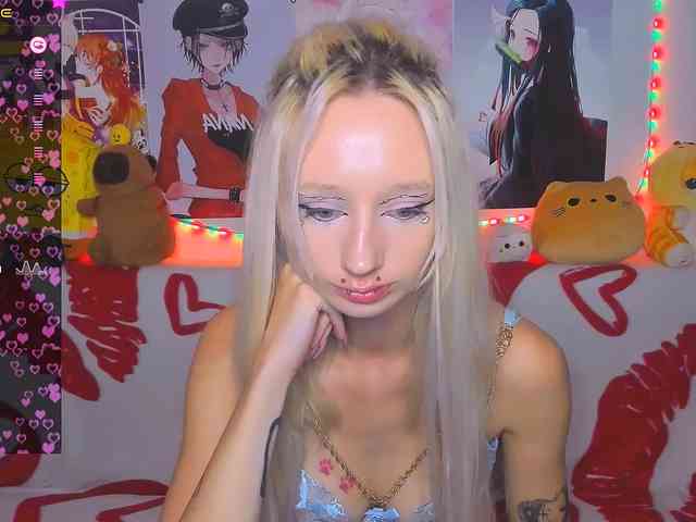 KatiaNabiee webcam