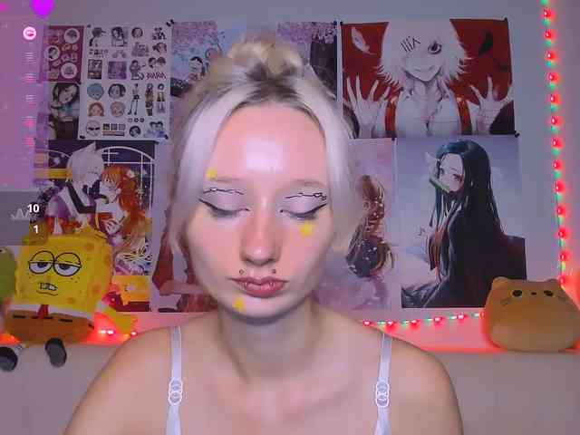 KatiaNabiee webcam
