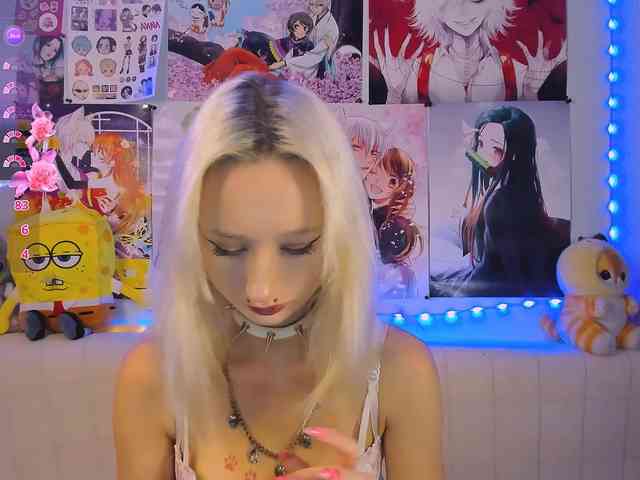 KatiaNabiee webcam