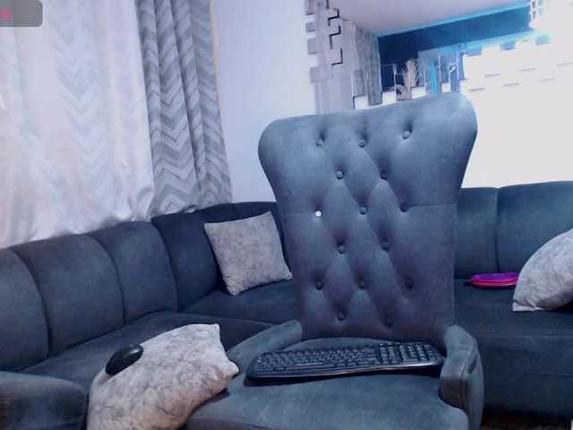 Lily-ford live cam on BongaCams