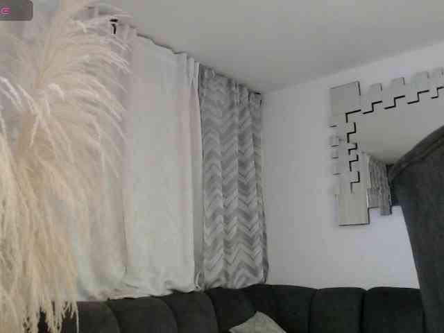 Lily-ford webcam