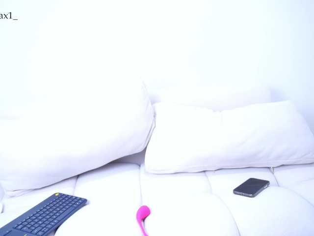 RoyalSeduction1 live cam on BongaCams