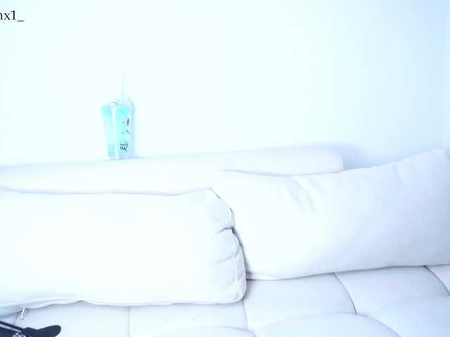 RoyalSeduction1 live cam on BongaCams