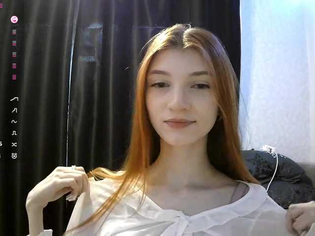 MadonnaVanson live cam on BongaCams