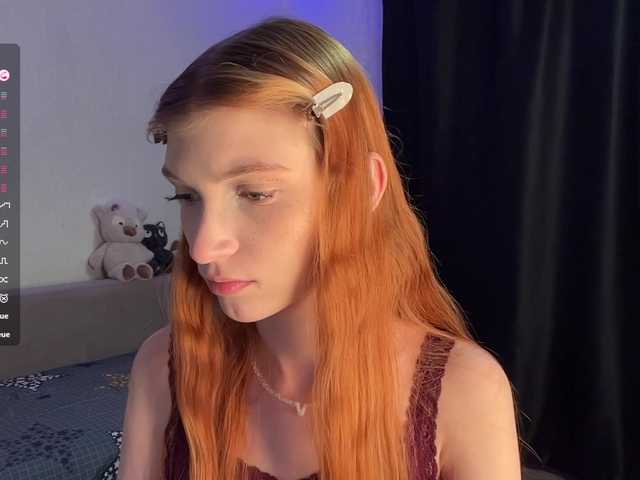MadonnaVanson live cam on BongaCams