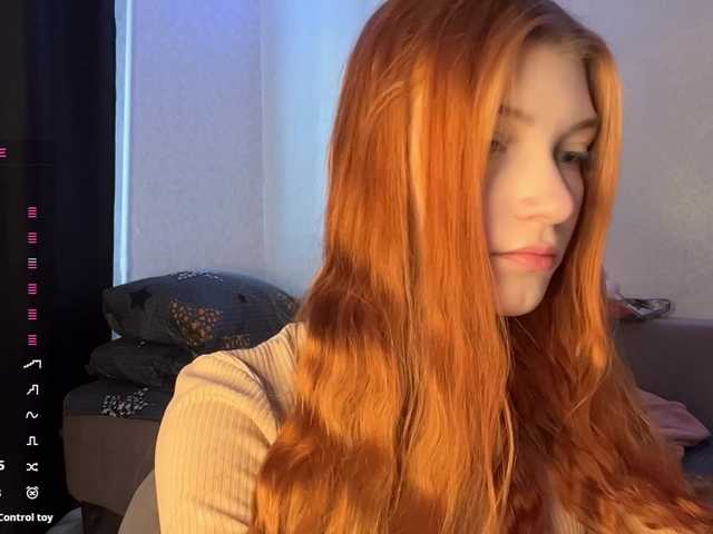 MadonnaVanson live cam on BongaCams