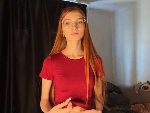 MadonnaVanson live cam on BongaCams