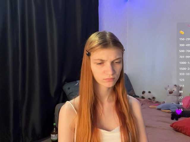 MadonnaVanson live cam on BongaCams