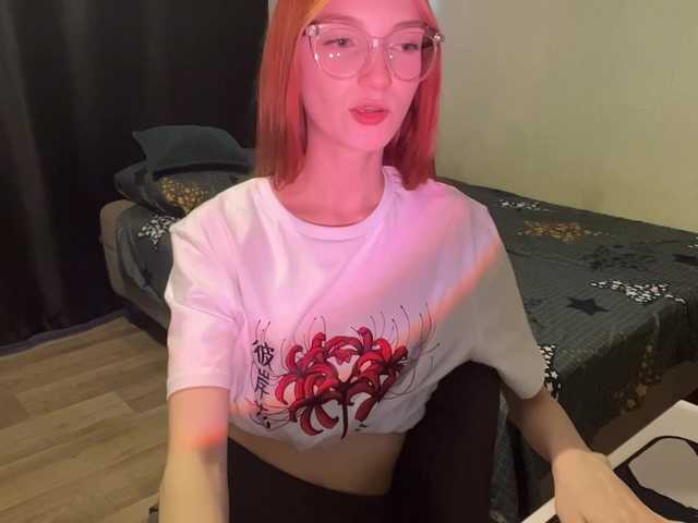 MadonnaVanson live cam on BongaCams