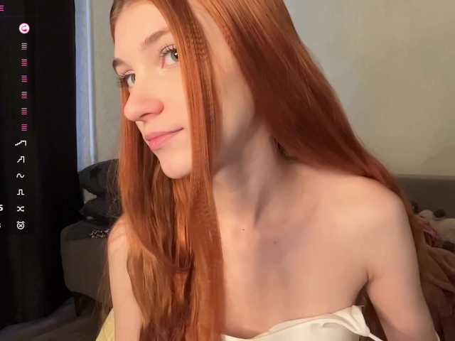 MadonnaVanson live cam on BongaCams