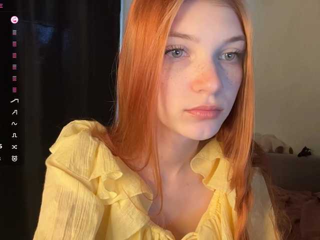 MadonnaVanson live cam on BongaCams