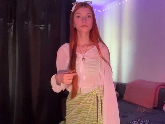 MadonnaVanson webcam