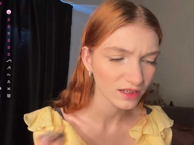 MadonnaVanson live cam on BongaCams