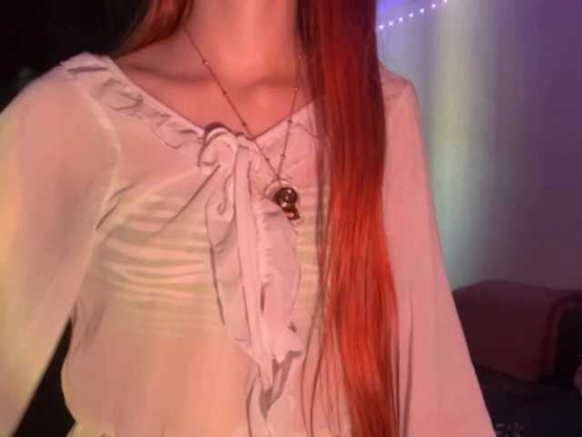 MadonnaVanson live cam on BongaCams