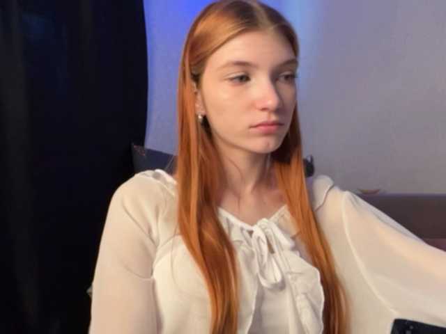 MadonnaVanson live cam on BongaCams