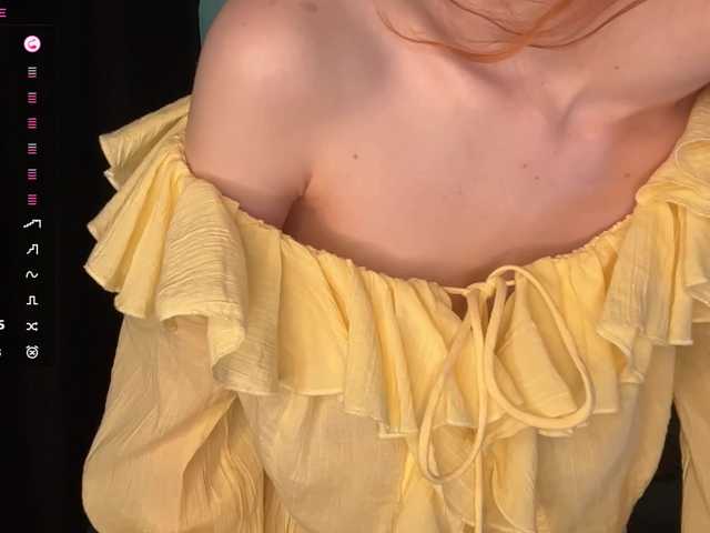 MadonnaVanson live cam on BongaCams
