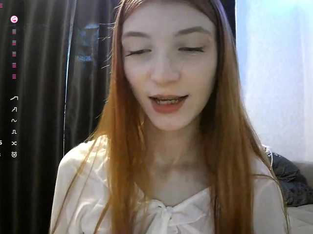 MadonnaVanson live cam on BongaCams