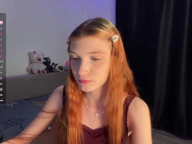 MadonnaVanson live cam on BongaCams