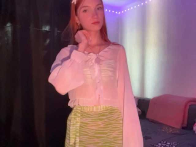 MadonnaVanson live cam on BongaCams