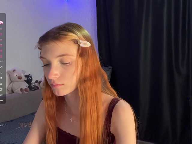 MadonnaVanson live cam on BongaCams
