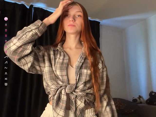 MadonnaVanson live cam on BongaCams
