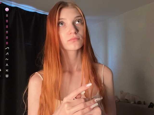 MadonnaVanson live cam on BongaCams
