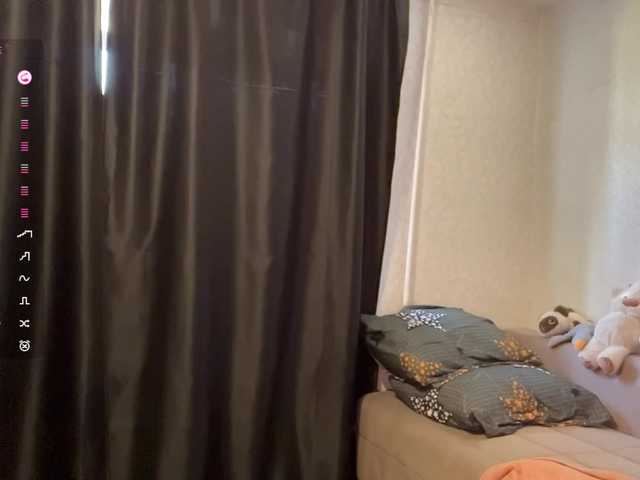 MadonnaVanson live cam on BongaCams