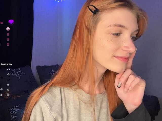 MadonnaVanson live cam on BongaCams
