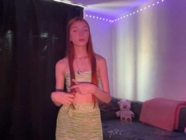 MadonnaVanson live cam on BongaCams
