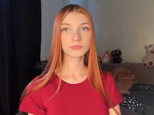 MadonnaVanson live cam on BongaCams