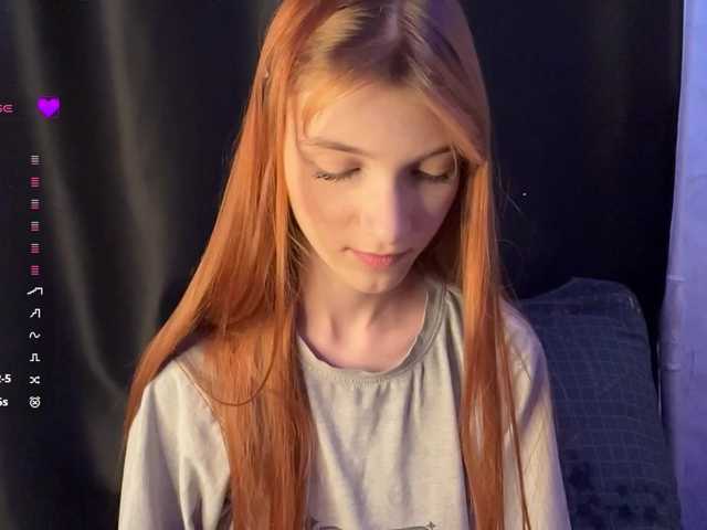 MadonnaVanson live cam on BongaCams