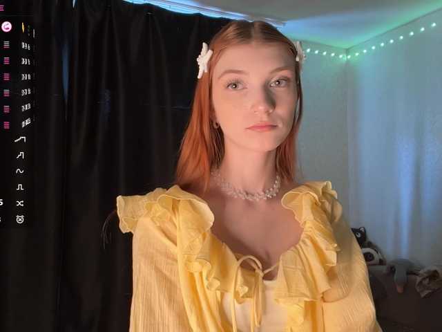 MadonnaVanson live cam on BongaCams