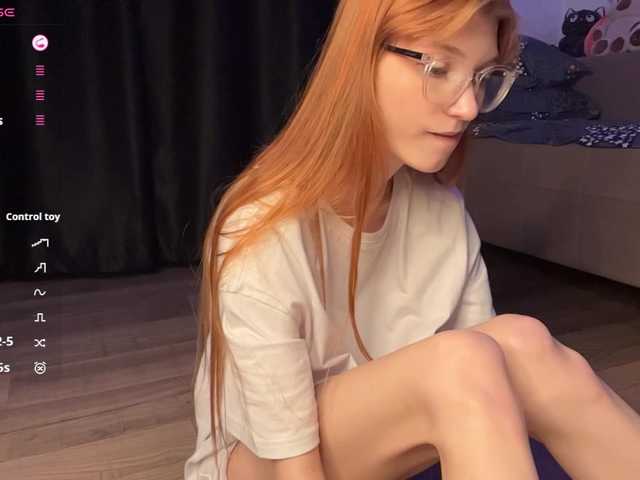 MadonnaVanson live cam on BongaCams