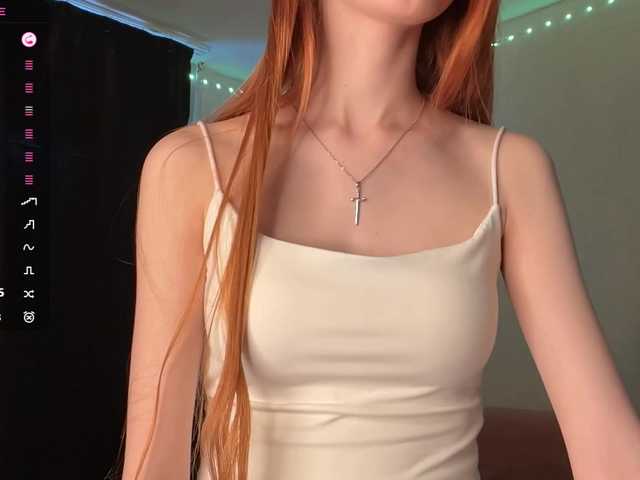 MadonnaVanson live cam on BongaCams
