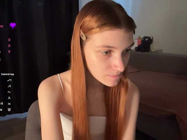 MadonnaVanson live cam on BongaCams
