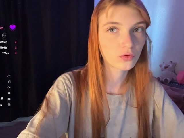 MadonnaVanson live cam