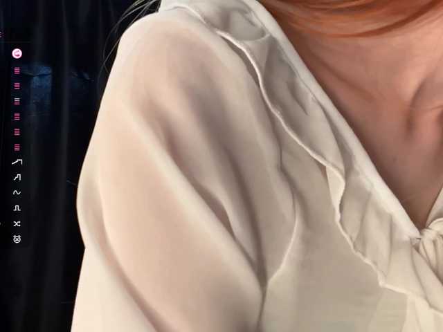 MadonnaVanson live cam on BongaCams
