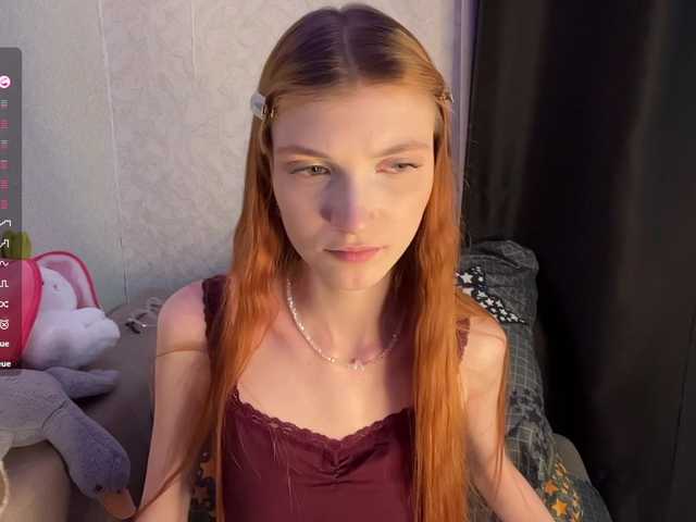 MadonnaVanson live cam on BongaCams