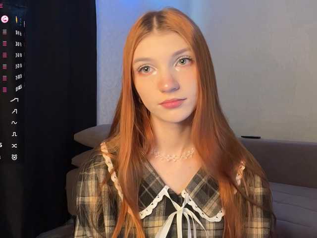 MadonnaVanson live cam on BongaCams
