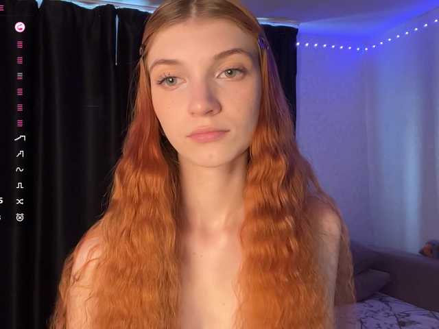 MadonnaVanson live cam on BongaCams