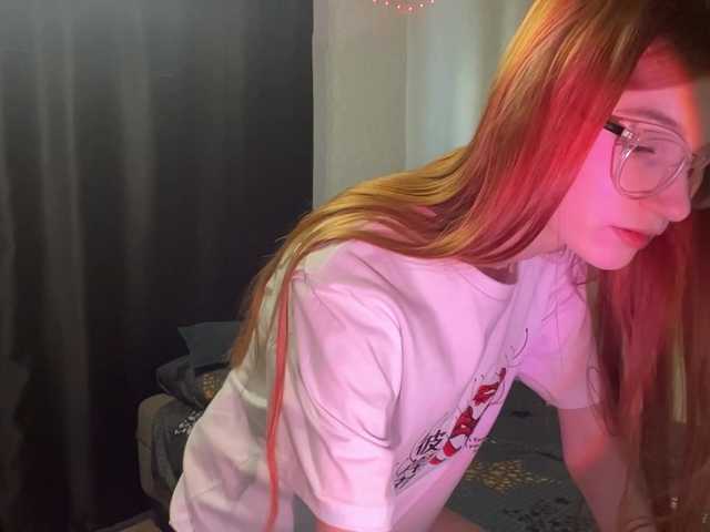 MadonnaVanson live cam on BongaCams