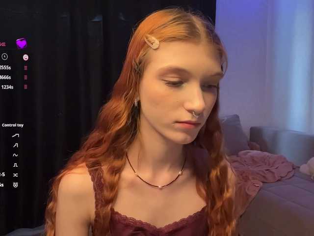 MadonnaVanson live cam on BongaCams