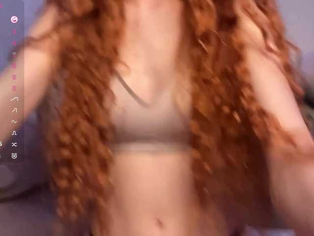 MadonnaVanson live cam on BongaCams
