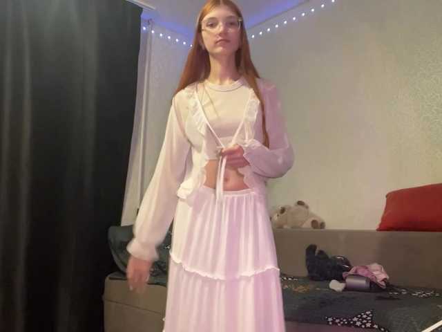MadonnaVanson Live Cam on BongaCams