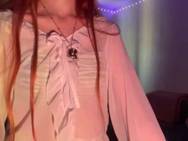 MadonnaVanson live cam on BongaCams