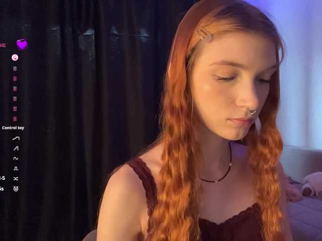 MadonnaVanson live cam on BongaCams