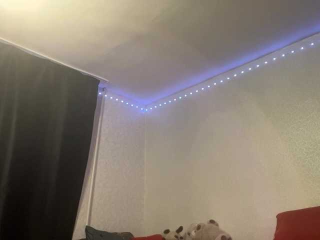 MadonnaVanson live cam on BongaCams
