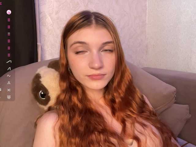 MadonnaVanson live cam on BongaCams