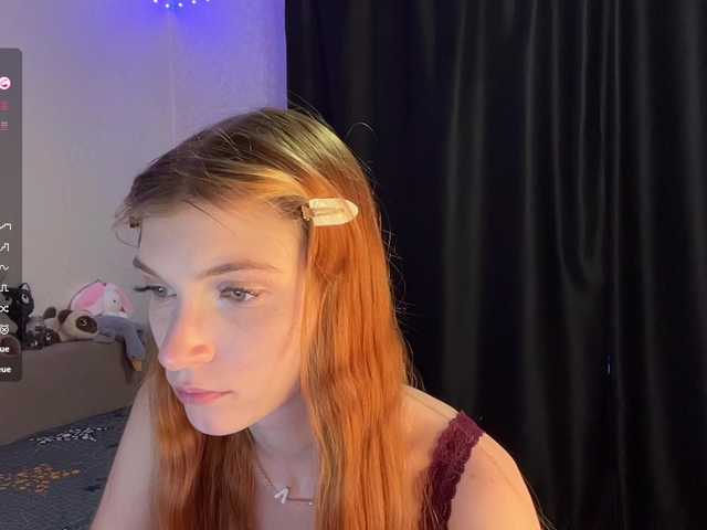 MadonnaVanson live cam on BongaCams