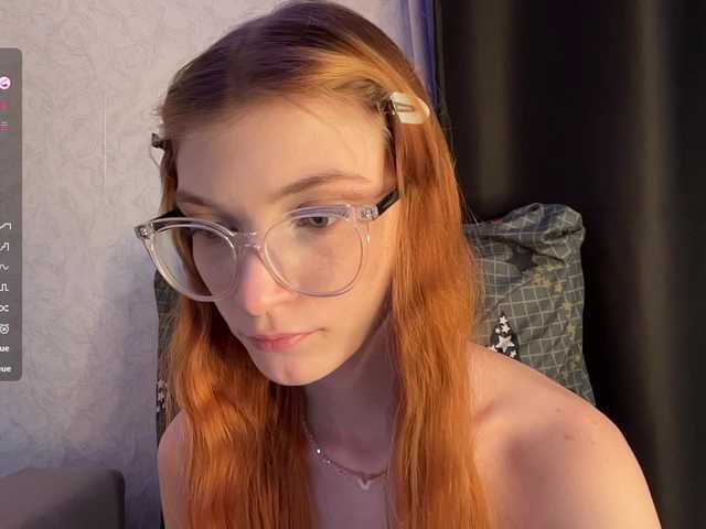 MadonnaVanson live cam on BongaCams